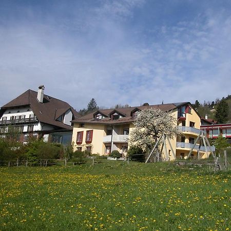 Ecohotel L'Aubier Montézillon Exterior foto
